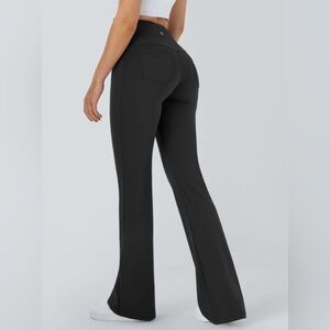 Halara DayStretch High Waisted Pocket Flare Yoga Leggings